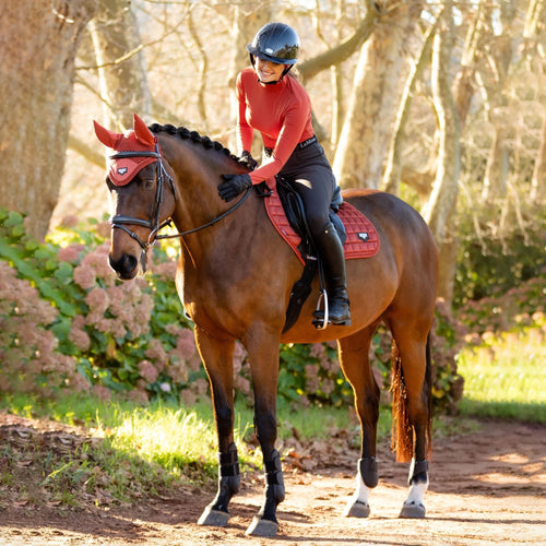 LeMieux Loire Memory Foam Matchy Set - close contact sienna